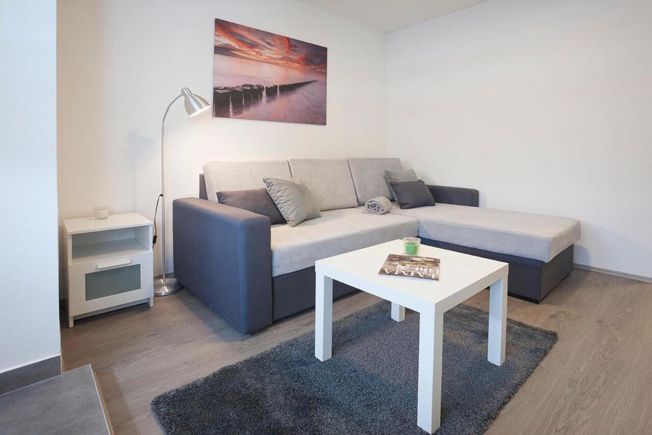 Apartman Fuerte 1 Belgrad Exteriör bild