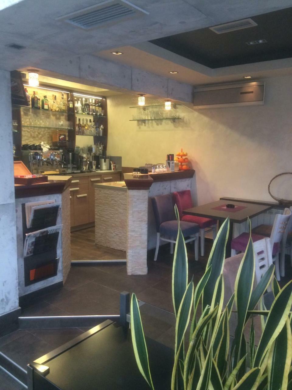 Apartman Fuerte 1 Belgrad Exteriör bild